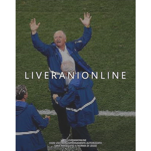 (140612) -- SAO PAULO, June 12, 2014 () -- Brazil\'s coach Luiz Felipe Scolari cheers at the end of the opening match of 2014 FIFA World Cup in the Arena de Sao Paulo Stadium in Sao Paulo, Brazil, June 12, 2014. Brazil won 3-1 over Croatia on Thursday. (/Liao Yujie)(pcy) AG ALDO LIVERANI SAS ONLY ITALY