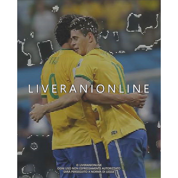 (140612) -- SAO PAULO, June 12, 2014 () -- Brazil\'s Oscar (R) celebrates after scoring the third goal of Brazil during the opening match of 2014 FIFA World Cup in the Arena de Sao Paulo Stadium in Sao Paulo, Brazil, June 12, 2014. Brazil won 3-1 over Croatia on Thursday. (/Zhou Lei)(rh) AG ALDO LIVERANI SAS ONLY ITALY
