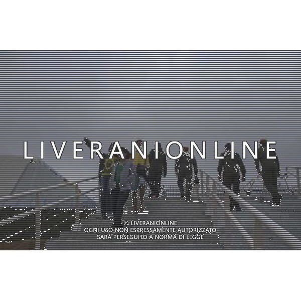 (140612) -- SAO PAULO, june 12, 2014 () -- Soldiers walk into the Arena de Sao Paulo Stadium before the opening ceremony of the World Cup 2014 in Sao Paulo, Brazil, on June 12, 2014. (/Guillermo Arias)(rh) ©PHOTOSHOT/Agenzia Aldo Liverani sas - ITALY ONLY - EDITORIAL USE ONLY - Soldati e polizia locale di guardia prima della cerimonia di apertura della Coppa del Mondo FIFA 2014 a Sao Paolo, in Brasile, il 12 giugno 2014