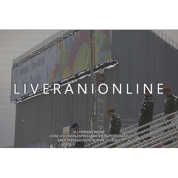 (140612) -- SAO PAULO, june 12, 2014 () -- Soldiers stand guard in the Arena de Sao Paulo Stadium before the opening ceremony of the World Cup 2014 in Sao Paulo, Brazil, on June 12, 2014. (/Guillermo Arias)(rh) ©PHOTOSHOT/Agenzia Aldo Liverani sas - ITALY ONLY - EDITORIAL USE ONLY - Soldati e polizia locale di guardia prima della cerimonia di apertura della Coppa del Mondo FIFA 2014 a Sao Paolo, in Brasile, il 12 giugno 2014