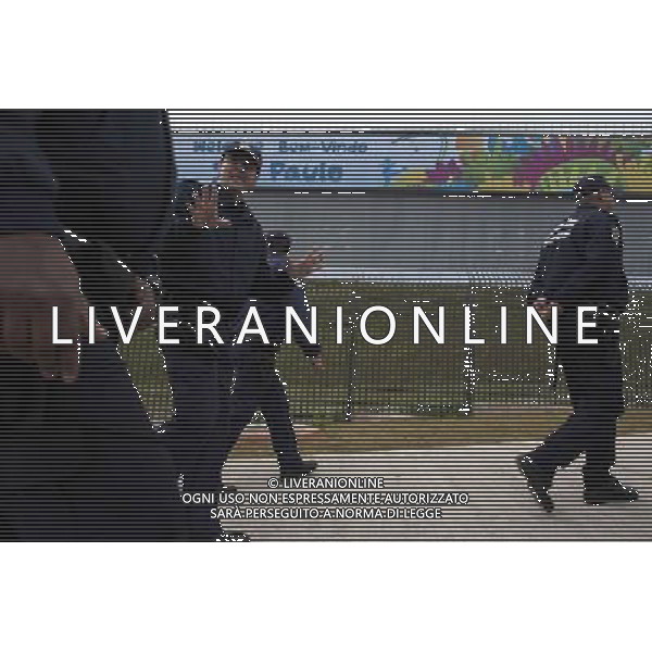 (140612) -- SAO PAULO, June 12, 2014 () -- Police officers walk into the Arena de Sao Paulo Stadium before the opening ceremony of the World Cup 2014 in Sao Paulo, Brazil, on June 12, 2014. (/Guillermo Arias) ©PHOTOSHOT/Agenzia Aldo Liverani sas - ITALY ONLY - EDITORIAL USE ONLY - Soldati e polizia locale di guardia prima della cerimonia di apertura della Coppa del Mondo FIFA 2014 a Sao Paolo, in Brasile, il 12 giugno 2014