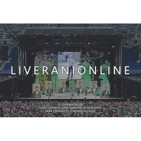 Rod Stewart performs at Falmer Stadium (American Express Community Stadium \'The Amex\') Brighton on 13 June 2014. Roderick David \'Rod\' Stewart, CBE pictured. ©photoshot/Agenzia Aldo Liverani sas - ITALY ONLY - EDITORIAL USE ONLY