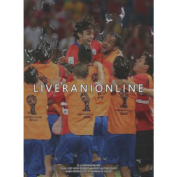 (140613) -- CUIABA, June 13, 2014 () -- Chile\'s Jorge Valdivia (C) celebrates his goal with teammates during a Group B match between Chile and Australia of 2014 FIFA World Cup in the Arena Pantanal Stadium in Cuiaba, Brazil, June 13, 2014. (/Li Ming)(pcy) ©photoshot/Agenzia Aldo Liverani sas - ITALY ONLY - EDITORIAL USE ONLY - Cile v Australia partita del Gruppo B Coppa del mondo FIFA World Cup nel Pantanal stadio Arena di Cuiaba, Brasile, 13 giugno 2014