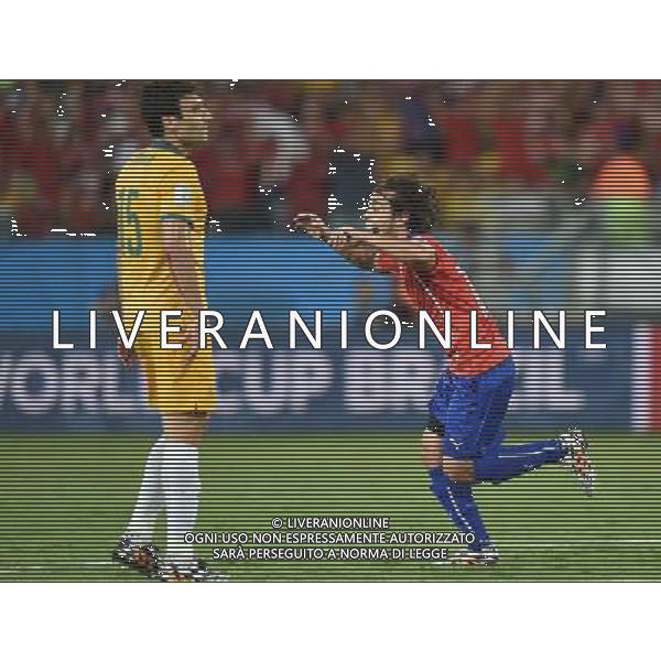 (140613) -- CUIABA, June 13, 2014 () -- Chile\'s Jorge Valdivia (R) celebrates the goal during a Group B match between Chile and Australia of 2014 FIFA World Cup in the Arena Pantanal Stadium in Cuiaba, Brazil, June 13, 2014. (/Liu Dawei)(rh) ©photoshot/Agenzia Aldo Liverani sas - ITALY ONLY - EDITORIAL USE ONLY - Cile v Australia partita del Gruppo B Coppa del mondo FIFA World Cup nel Pantanal stadio Arena di Cuiaba, Brasile, 13 giugno 2014