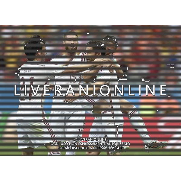 (140613) -- SALVADOR, June 13, 2014 () -- Spain\'s players celebrate the scoring of a penalty kick during a Group B match between Spain and Netherlands of 2014 FIFA World Cup in the Arena Fonte Nova Stadium in Salvador, Brazil, June 13, 2014. (/Yang Lei)(rh) ©photoshot/Agenzia Aldo Liverani sas - ITALY ONLY - EDITORIAL USE ONLY - Spagna Vs Olanda partita del Gruppo B Coppa del Mondo FIFA 2014 in Salvador, in Brasile, 13 giugno 2014