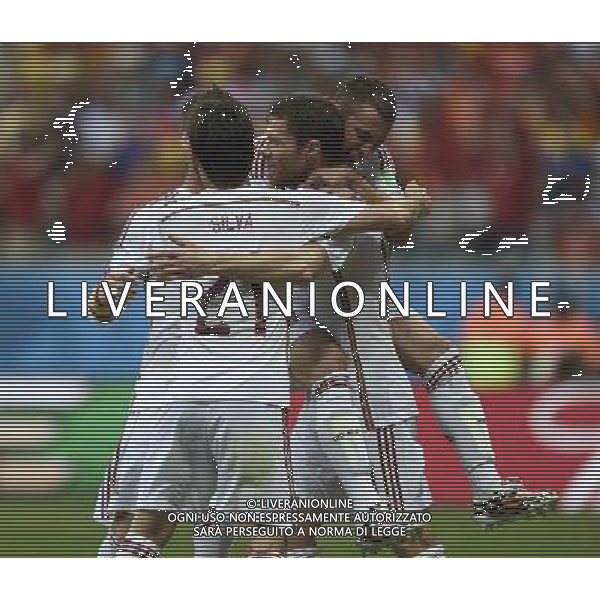(140613) -- SALVADOR, June 13, 2014 () -- Spain\'s players celebrate the scoring of a penalty kick during a Group B match between Spain and Netherlands of 2014 FIFA World Cup in the Arena Fonte Nova Stadium in Salvador, Brazil, June 13, 2014. (/Yang Lei)(rh) ©photoshot/Agenzia Aldo Liverani sas - ITALY ONLY - EDITORIAL USE ONLY - Spagna Vs Olanda partita del Gruppo B Coppa del Mondo FIFA 2014 in Salvador, in Brasile, 13 giugno 2014