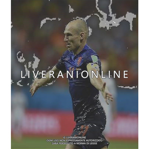 (140613) -- SALVADOR, June 13, 2014 () -- Netherlands\' Arjen Robben celebrates for his second goal, Netherlands\' fifth goal, at the Arena Fonte Nova Stadium during a Group B match between Spain and Netherlands of 2014 FIFA World Cup in Salvador, Brazil, June 13, 2014. Netherlands won 5-1 over Spain on Friday. (/Yang Lei) ©photoshot/Agenzia Aldo Liverani sas - ITALY ONLY - EDITORIAL USE ONLY - Spagna Vs Olanda partita del Gruppo B Coppa del Mondo FIFA 2014 in Salvador, in Brasile, 13 giugno 2014