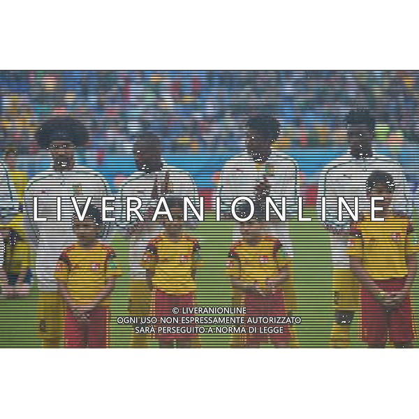 (140613) -- NATAL, June 13, 2014 () -- Cameroon\'s players applaud before a Group A match between Mexico and Cameroon of 2014 FIFA World Cup in the Estadio das Dunas Stadium in NATAL, Brazil, June 13, 2014. (/Guo Yong)(rh) ©photoshot/Agenzia Aldo Liverani sas - ITALY ONLY - EDITORIAL USE ONLY - Messico v Camerun partita del Gruppo A Coppa del Mondo FIFA 2014 in Estadio das Dunas Stadium a Natal, Brasile, 13 giugno 2014