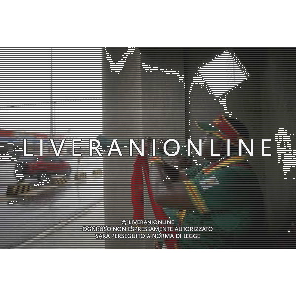 (140613) -- NATAL, June 13, 2014 () -- A Mexico\'s football fan plays a Vuvuzela before entering the Estadio das Dunas Stadium where a Group A match between Mexico and Cameroon of 2014 FIFA World Cup will be held, in Natal, Brazil, June 13, 2014. (/Mauricio Valenzuela)(pcy) ©photoshot/Agenzia Aldo Liverani sas - ITALY ONLY - EDITORIAL USE ONLY - Messico v Camerun partita del Gruppo A Coppa del Mondo FIFA 2014 in Estadio das Dunas Stadium a Natal, Brasile, 13 giugno 2014