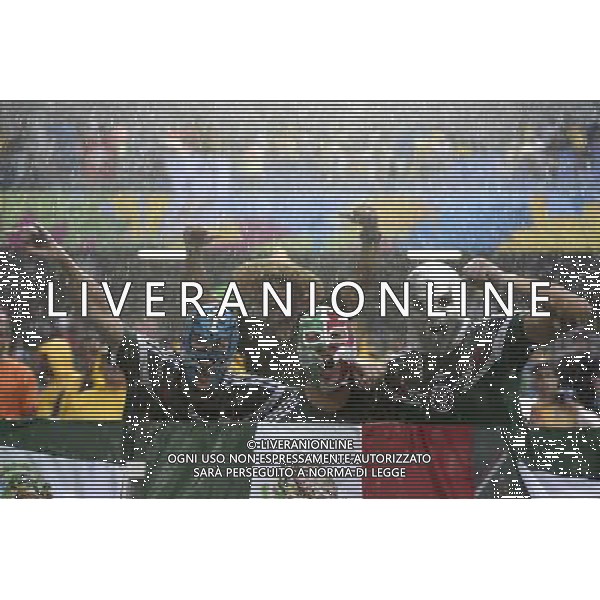 (140613) -- NATAL, June 13, 2014 () -- Mexico\'s fans celebrate the victory of Mexico after a Group A match between Mexico and Cameroon of 2014 FIFA World Cup in the Estadio das Dunas Stadium in NATAL, Brazil, June 13, 2014. Mexico won 1-0 over Cameroon on Friday.(/Lui Siu Wai)(rh) ©photoshot/Agenzia Aldo Liverani sas - ITALY ONLY - EDITORIAL USE ONLY - Messico v Camerun partita del Gruppo A Coppa del Mondo FIFA 2014 in Estadio das Dunas Stadium a Natal, Brasile, 13 giugno 2014