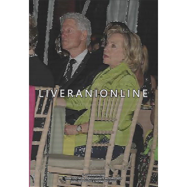 Hillary Rodham Clinton and Chelsea Clinton are honoured during the Wildlife Conservation Society\'s annual gala, Central Park Zoo, New York Bill Clinton ©photoshot/Agenzia Aldo Liverani sas - ITALY ONLY - EDITORIAL USE ONLY - Hillary e Chelsea Rodham Clinton ricevono un premio durante il gala annuale della Wildlife Conservation Society, Central Park Zoo, New York