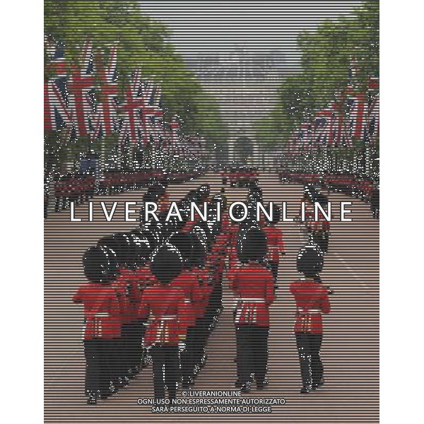 Atmosphere - Trooping the Colour. The annual Queen\'s birthday Parade leaving from Buckingham Palace. Trooping the Colour with Queen Elizabeth II and Royal Family, London, 14.06.14 AG ALDO LIVERANI SAS ONLY ITALY