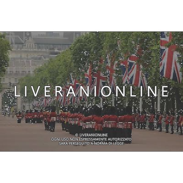Atmosphere - Trooping the Colour. The annual Queen\'s birthday Parade leaving from Buckingham Palace. Trooping the Colour with Queen Elizabeth II and Royal Family, London, 14.06.14 AG ALDO LIVERANI SAS ONLY ITALY