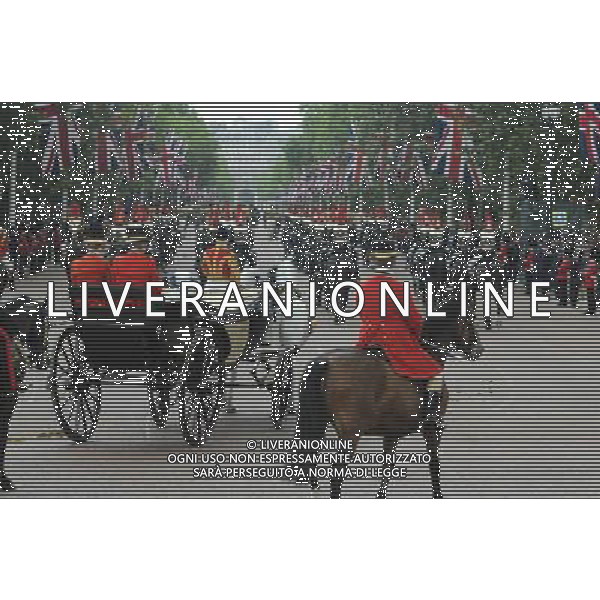 Queen Elizabeth II and the Duke of Edinburgh leaves Buckingham Palace to join Trooping the colour. The annual Queen\'s birthday Parade. Trooping the Colour with Queen Elizabeth and Royal Family, London, 14.06.14 AG ALDO LIVERANI SAS ONLY ITALY
