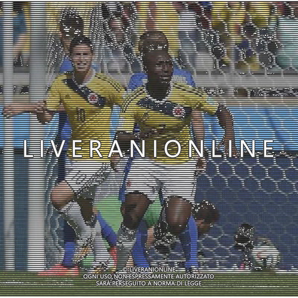 (140614) -- BELO HORIZONTE, June 14, 2014 () -- Colombia\'s Pablo Armero (R) celebrates the goal during a Group C match between Colombia and Greece of 2014 FIFA World Cup in the Estadio Mineirao Stadium in Belo Horizonte, Brazil, June 14, 2014. (/Qi Heng)(rh) ©PHOTOSHOT/Agenzia Aldo Liverani Sas - ITALY ONLY - EDITORIAL USE ONLY - Colombia Vs Grecia partita del Gruppo C Coppa del Mondo FIFA 2014 Mineirao stadio Estadio a Belo Horizonte, in Brasile 14 Giugno 2014