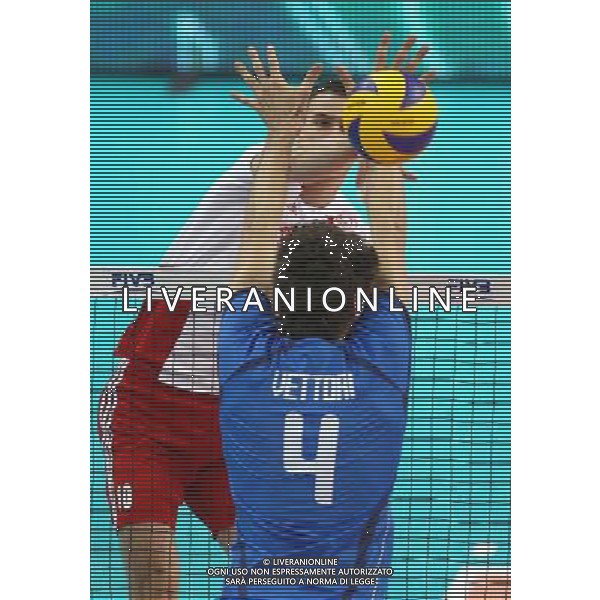 KATOWICE HALA SPODEK 13.06.2014 SIATKOWKA MEZCZYZNI FIVB LIGA SWIATOWA GRUPA A POLSKA - WLOCHY NZ MARIUSZ WLAZLY ( POLSKA ) LUCA VETTORI ( ITALY ) FOT MICHAL NOWAK / NEWSPIX.PL KATOWICE HALA SPODEK 13.06.2014 MEN VOLLEYBALL 2014 FIVB VOLLEYBALL WORLD LEAGUE POOL A POLAND - ITALY MICHAL NOWAK / NEWSPIX.PL --- Newspix.pl AG ALDO LIVERANI SAS ONLY ITALY *** Local Caption *** www.newspix.pl mail us: info@newspix.pl call us: 0048 022 23 22 222 --- Polish Picture Agency by Ringier Axel Springer Poland