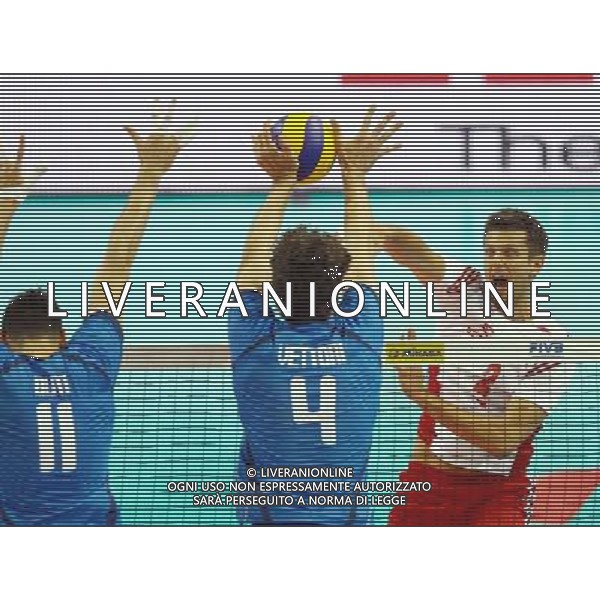 KATOWICE HALA SPODEK 13.06.2014 SIATKOWKA MEZCZYZNI FIVB LIGA SWIATOWA GRUPA A POLSKA - WLOCHY NZ SIMONE BUTI ( ITALY ) LUCA VETTORI ( ITALY ) MICHAL WINIARSKI ( POLSKA ) FOT MICHAL NOWAK / NEWSPIX.PL KATOWICE HALA SPODEK 13.06.2014 MEN VOLLEYBALL 2014 FIVB VOLLEYBALL WORLD LEAGUE POOL A POLAND - ITALY MICHAL NOWAK / NEWSPIX.PL --- Newspix.pl AG ALDO LIVERANI SAS ONLY ITALY *** Local Caption *** www.newspix.pl mail us: info@newspix.pl call us: 0048 022 23 22 222 --- Polish Picture Agency by Ringier Axel Springer Poland