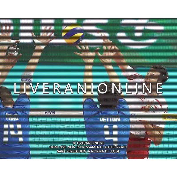 KATOWICE HALA SPODEK 13.06.2014 SIATKOWKA MEZCZYZNI FIVB LIGA SWIATOWA GRUPA A POLSKA - WLOCHY NZ MATTEO PIANO ( ITALY ) LUCA VETTORI ( ITALY ) MICHAL WINIARSKI ( POLSKA ) FOT MICHAL NOWAK / NEWSPIX.PL KATOWICE HALA SPODEK 13.06.2014 MEN VOLLEYBALL 2014 FIVB VOLLEYBALL WORLD LEAGUE POOL A POLAND - ITALY MICHAL NOWAK / NEWSPIX.PL --- Newspix.pl AG ALDO LIVERANI SAS ONLY ITALY *** Local Caption *** www.newspix.pl mail us: info@newspix.pl call us: 0048 022 23 22 222 --- Polish Picture Agency by Ringier Axel Springer Poland