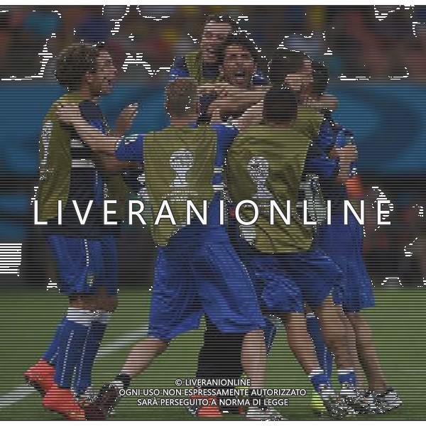 FIFA World Cup Brasile 2014 Gruppo D Manaus - 14.06.2014 Inghilterra-Italia Nella Foto:esultanza finale buffon cassano e panchina italia /Ph.Vitez-Ag. Aldo Liverani