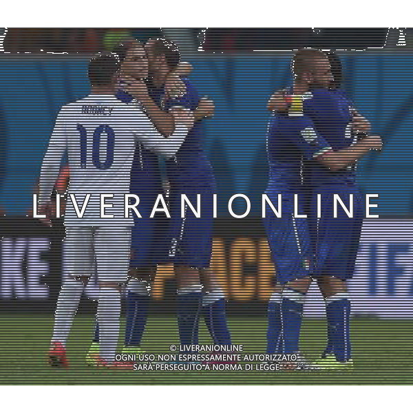 FIFA World Cup Brasile 2014 Gruppo D Manaus - 14.06.2014 Inghilterra-Italia Nella Foto:abbraccio paletta chiellini e de rossi pirlo /Ph.Vitez-Ag. Aldo Liverani