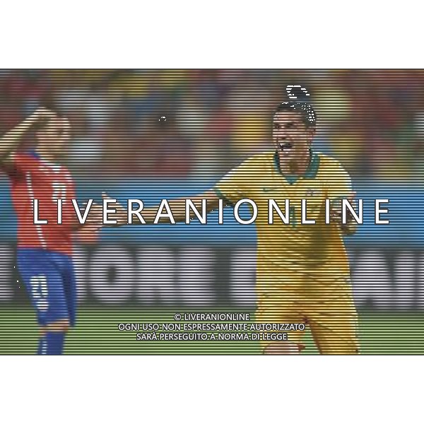 (140613) -- CUIABA, June 13, 2014 () -- Australia\'s Tim Cahill reacts as he is called an offside during a Group B match between Chile and Australia of 2014 FIFA World Cup in the Arena Pantanal Stadium in Cuiaba, Brazil, June 13, 2014. Chile won 3-1 over Australia on Friday. (/Liu Dawei)(pcy) ©PHOTOSHOT/Agenzia Aldo Liverani sas - ITALY ONLY - EDITORIAL USE ONLY - Cile Vs Australia partita del Gruppo B Coppa del mondo FIFA World Cup nel Pantanal stadio Arena di Cuiaba, Brasile, 13 giugno 2014