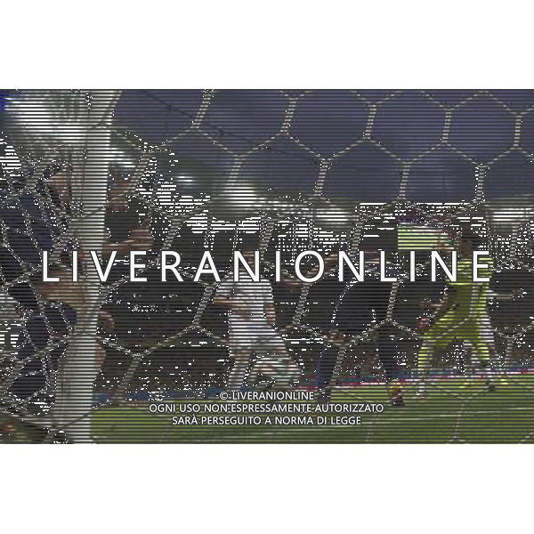 (140613) -- SALVADOR, June 13, 2014 () -- Netherlands\'s Stefan de Vrij (L) jumps and scores a goal during a Group B match between Spain and Netherlands of 2014 FIFA World Cup in the Arena Fonte Nova Stadium in Salvador, Brazil, June 13, 2014. Netherlands won 5-1 over Spain on Friday.(/Yang Lei)(rh) ©PHOTOSHOT/Agenzia Aldo Liverani sas - ITALY ONLY - EDITORIAL USE ONLY - Spagna Vs Olanda partita del Gruppo B Coppa del Mondo FIFA 2014 in Salvador, in Brasile, 13 giugno 2014