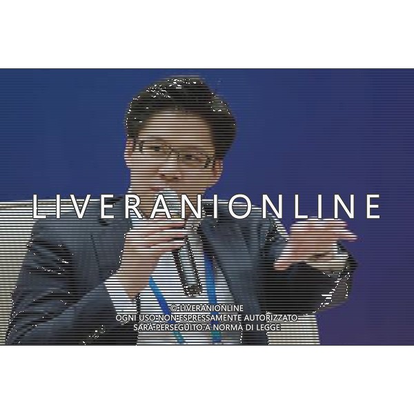 (140614) -- XIAMEN, June 14, 2014 () -- Kenneth Fok Kai-kong, chairman of the Hong Kong United Youth Association, addresses the 12th Straits Youth Forum in Xiamen, southeast China\'s Fujian Province, June 14, 2014. (/Jiang Kehong) (ry) ©PHOTOSHOT/Agenzia Aldo Liverani sas - ITALY ONLY - EDITORIAL USE ONLY - Il 12mo forum dei giovan a Xiamen, sud-est della Cina Fujian, 14 Giugno 2014