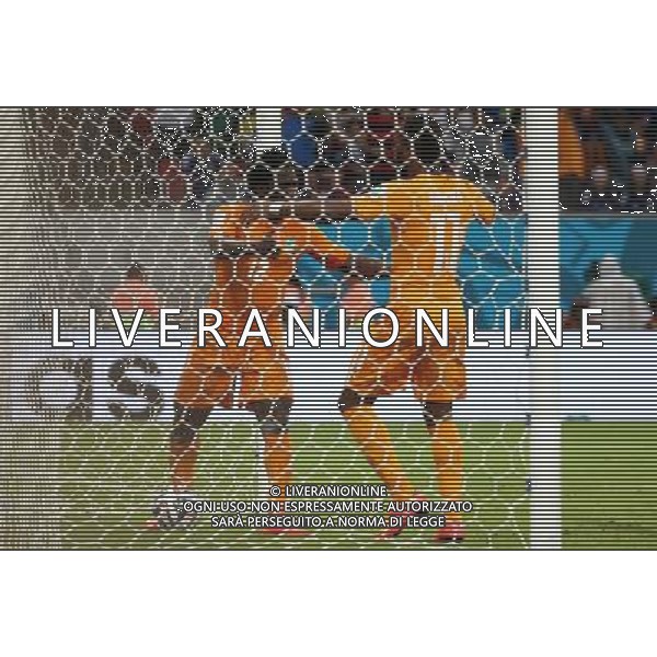 (140614) -- RECIFE, June 14, 2014 () -- Cote d\'Ivoire\'s Wilfried Bony and Didier Drogba celebrate a goal in Japan\'s gate during a Group C match between Cote d\'Ivoire and Japan of 2014 FIFA World Cup in the Aren Pernambuco Stadium in Recife, Brazil, June 14, 2014. (/Cao Can)(rh) ©PHOTOSHOT/Agenzia Aldo Liverani Sas - ITALY ONLY - EDITORIAL USE ONLY - Costa d\'Avorio Vs Giappone partita del Gruppo C della coppa del mondo 2014 FIFA World Cup Stadium Arena Pernambuco a Recife, in Brasile, 14 giugno 2014