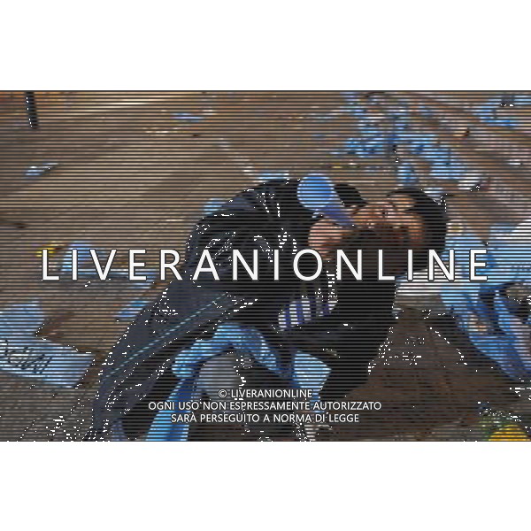 (140614) -- MONTEVIDEO, June 14, 2014 () -- An Uruguay\'s fan blows a horn on a street after a Group D match between Uruguay and Costa Rica in Montevideo, capital of Uruguay, on June 14, 2014. (/Nicolas Celaya)(rh) ©PHOTOSHOT/Agenzia Aldo Liverani Sas - ITALY ONLY - EDITORIAL USE ONLY - Uruguay vs Costa Rica partita del Gruppo D della Coppa del mondo FIFA 2014 Castelao stadio Estadio a Fortaleza, in Brasile, 14 Giugno 2014