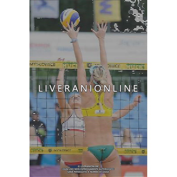 15.06.2014 , Myslowice , Slupna , siatkowka plazowa , Mistrzostwa Swiata U23 , Laird , Artacho (zolte) Dykstra , Pardon (biale) N/Z Jace Pardon , Nicole Laird Fot. Karol Bartnik / MPAimages.com / Newspix.pl --- Newspix.pl World Championships in beach volleyball U23 ag aldo liverani sas only italy *** Local Caption *** www.newspix.pl mail us: info@newspix.pl call us: 0048 022 23 22 222 --- Polish Picture Agency by Ringier Axel Springer Poland