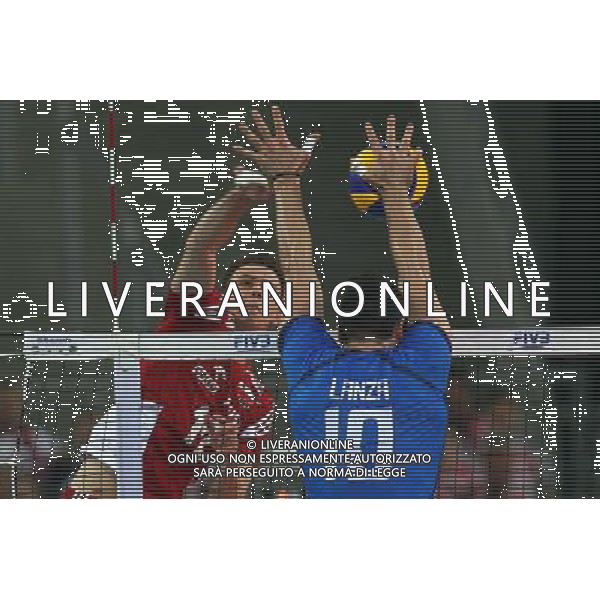 15.06.2014 LODZ - ATLAS ARENA SIATKOWKA MEZCZYNZ, FIVB LIGA SWIATOWA 2014 (FIVB MEN\'S VOLLEYBALL WORLD LEAGUE 2014 ) MECZ POLSKA - WLOCHY (GAME POLAND - ITALY) NZ (L) MARIUSZ WLAZLY , (P) FILIPPO LANZA FOTO JAKUB PIASECKI / CYFRASPORT/NEWSPIX.PL --- Newspix.pl ag aldo liverani sas only italy *** Local Caption *** www.newspix.pl mail us: info@newspix.pl call us: 0048 022 23 22 222 --- Polish Picture Agency by Ringier Axel Springer Poland