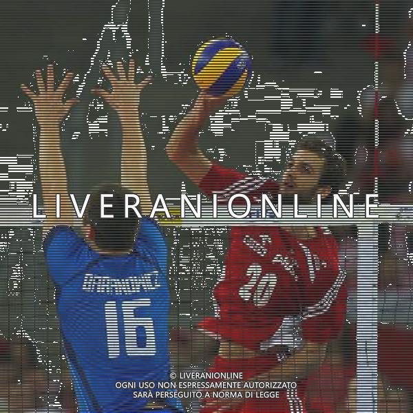 15.06.2014 LODZ - ATLAS ARENA SIATKOWKA MEZCZYNZ, FIVB LIGA SWIATOWA 2014 (FIVB MEN\'S VOLLEYBALL WORLD LEAGUE 2014 ) MECZ POLSKA - WLOCHY (GAME POLAND - ITALY) NZ (L) MICHELE BARANOWICZ , (P) MATEUSZ MIKA FOTO JAKUB PIASECKI / CYFRASPORT/NEWSPIX.PL --- Newspix.pl ag aldo liverani sas only italy *** Local Caption *** www.newspix.pl mail us: info@newspix.pl call us: 0048 022 23 22 222 --- Polish Picture Agency by Ringier Axel Springer Poland