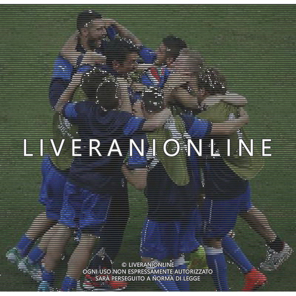 (140614) -- MANAUS, June 14, 2014 () -- Italy\'s players celebrate for a goal during a Group D match between England and Italy of 2014 FIFA World Cup at the Arena Amazonia Stadium in Manaus, Brazil, June 14, 2014. Italy won 2-1 over England on Saturday. (/Liao Yujie)(pcy) AG ALDOL IVERANI SAS ONLY ITALY