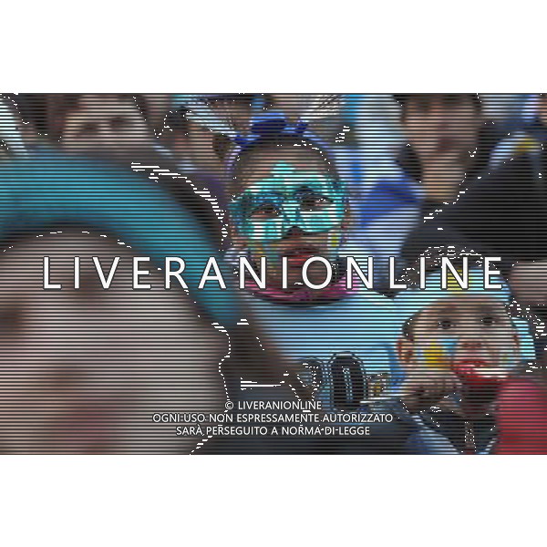 (140614) -- MONTEVIDEO, June 14, 2014 () -- Uruguay\'s fans reacts while watching a Group D match between Uruguay and Costa Rica of 2014 FIFA World Cup on a screen in Montevideo, capital of Uruguay, on June 14, 2014. Costa Rica won 3-1 over Uruguay on Saturday.(/Nicolas Celaya)(pcy) AG ALDO LIVERANI SAS ONLY ITALY