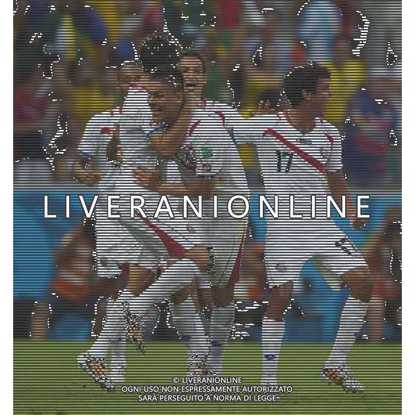 (140614) -- FORTALEZA, June 14, 2014 () -- Costa Rica\'s players celebrate the second goal during a Group D match between Uruguay and Costa Rica of 2014 FIFA World Cup in the Estadio Castelao Stadium in Fortaleza, Brazil, June 14, 2014. (/Guo Yong)(rh) AG ALDO LIVERANI SAS ONLY ITALY