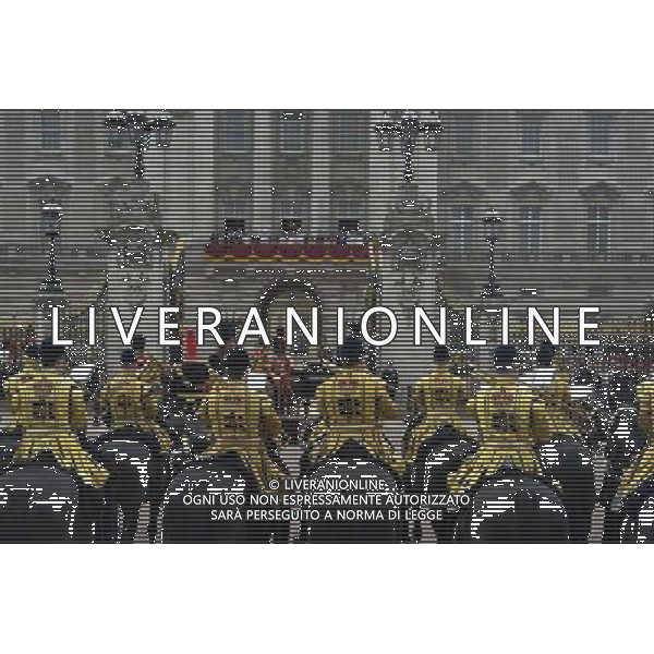 Atmosphere - At the Trooping of the Colour. Trooping the Colour ceremony, London, UK, 14th April 2014 ©PHOTOSHOT/Agenzia Aldo Liverani sas - ITALY ONLY - EDITORIAL USE ONLY - REALI INGLESI: La Regina Elisabetta II d\'inghilterra con i membri della famiglia reale al Trooping the Colour, la parata annuale del Compleanno della regina con partenza da Buckingham Palace a Londra