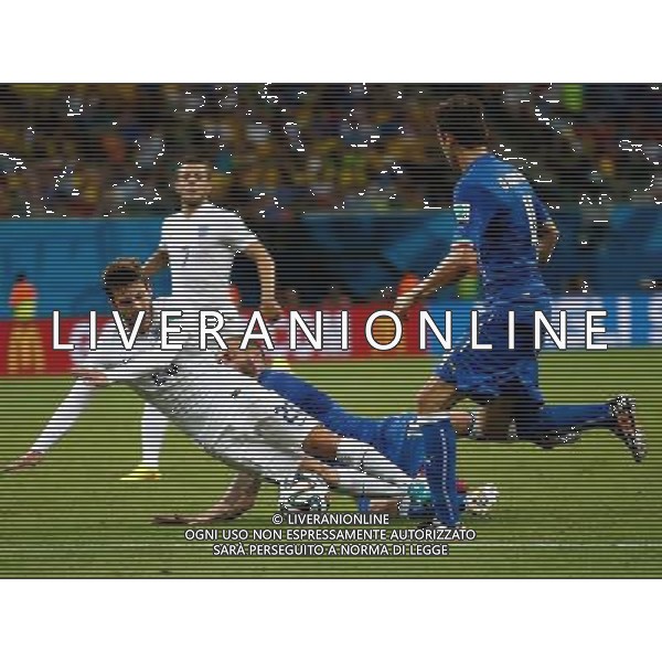 (140614) -- MANAUS, June 14, 2014 () -- England\'s Adam Lallana falls down during a Group D match between England and Italy of 2014 FIFA World Cup in the Arena Amazonia Stadium in Manaus, Brazil, June 14, 2014. Italy won 2-1 over England on Saturday.(/Wang Lili)(rh) ©PHOTOSHOT/Agenzia Aldo Liverani sas - ITALY ONLY - EDITORIAL USE ONLY - Italia - Inghilterra partita del Gruppo D coppa del mondo 2014 FIFA World Cup Stadio all\'Arena Amazzonia a Manaus, Brasile, 14 giugno 2014