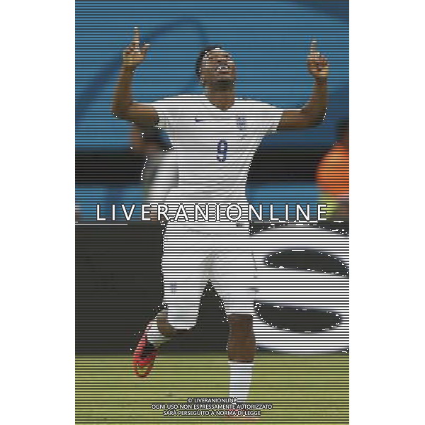 (140614) -- MANAUS, June 14, 2014 () -- England\'s Daniel Sturridge celebrates the goal during a Group D match between England and Italy of 2014 FIFA World Cup in the Arena Amazonia Stadium in Manaus, Brazil, June 14, 2014. (/Wang Lili)(rh) ©PHOTOSHOT/Agenzia Aldo Liverani sas - ITALY ONLY - EDITORIAL USE ONLY - Italia - Inghilterra partita del Gruppo D coppa del mondo 2014 FIFA World Cup Stadio all\'Arena Amazzonia a Manaus, Brasile, 14 giugno 2014