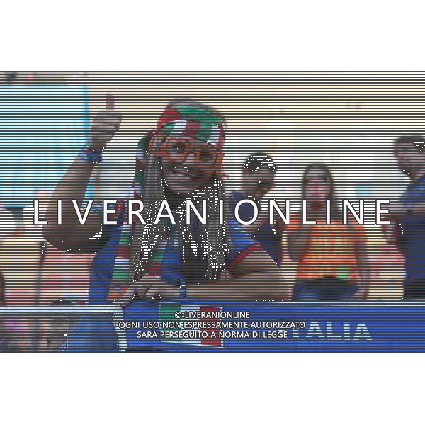 (140614) -- MANAUS, June 14, 2014 (Xinhua) -- An Italy\'s fan poses before a Group D match between England and Italy of 2014 FIFA World Cup at the Arena Amazonia Stadium in Manaus, Brazil, June 14, 2014. (Xinhua/Xu Zijian)(pcy) ©PHOTOSHOT/Agenzia Aldo Liverani sas - ITALY ONLY - EDITORIAL USE ONLY - Italia - Inghilterra partita del Gruppo D coppa del mondo 2014 FIFA World Cup Stadio all\'Arena Amazzonia a Manaus, Brasile, 14 giugno 2014