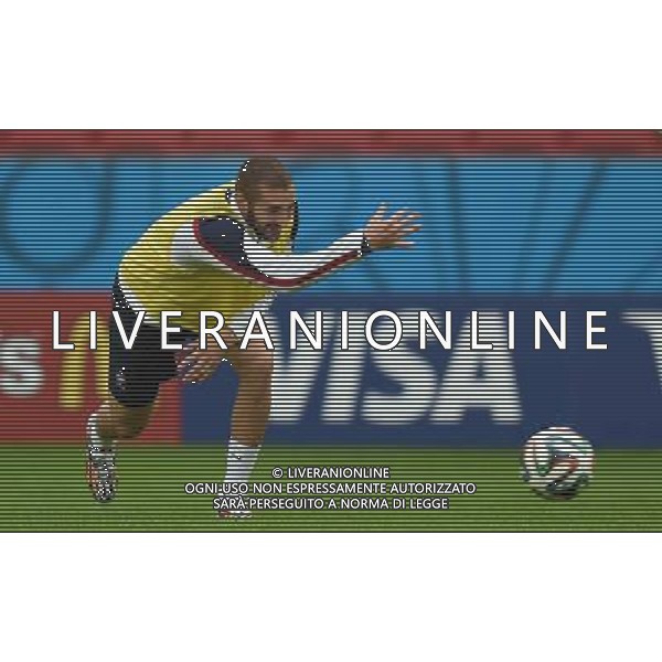 (140614) -- PORTO ALEGRE, June 14, 2014 () -- France\'s Karim Benzema attends a training session in Porto Alegre, Brazil, June 14, 2014. (/Li Ga)(rh) ©PHOTOSHOT/Agenzia Aldo Liverani sas - ITALY ONLY - EDITORIAL USE ONLY - Allenamento dei giocatori della nazionale della francia a Porto Alegre, in Brasile, 14 giugno, 2014