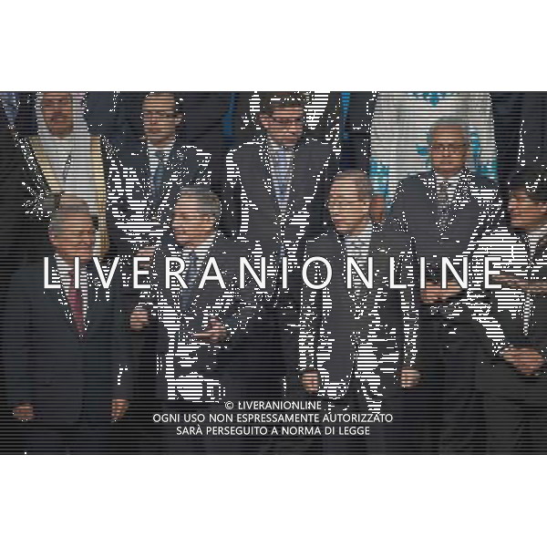 (140615) -- SANTA CRUZ, June 15, 2014 () -- (From L to R) Salvadoran Presidente Salvador Sanchez Ceren, Cuban President Raul Castro, Ban Ki-moon, Secretary General of the United Nations (UN), and Bolivian President Evo Morales, take part in the official photo of the G77+China Summit in Santa Cruz, Bolivia, on June 15, 2014. The Group of 77 (G77) plus China summit opened in the eastern Bolivian city of Santa Cruz Saturday night. (/Pedro Mera) (jg) (fnc) ©PHOTOSHOT/Agenzia Aldo Liverani sas - ITALY ONLY - EDITORIAL USE ONLY - Vertice Cina + G77 a Santa Cruz, in Bolivia, il 15 giugno 2014