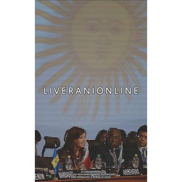 (140616) -- SANTA CRUZ, June 16, 2014 () -- Argentina\'s President Cristina Fernandez (L) attends the plenary session of G77+China Summit, in Santa Cruz, Bolivia, on June 15, 2014. (/TELAM)(ctt) ©PHOTOSHOT/Agenzia Aldo Liverani sas - ITALY ONLY - EDITORIAL USE ONLY - Vertice Cina + G77 a Santa Cruz, in Bolivia, il 15 giugno 2014