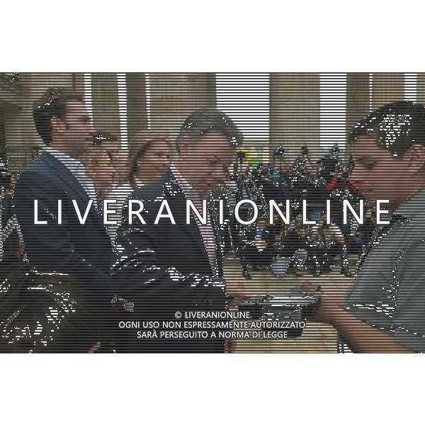 (140615) -- BOGOTA, June 15, 2014 () -- Image provided by Colombia\'s Presidency shows Colombian President and candidate Juan Manuel Santos (2nd R, front) casting his vote at the National Capitol in Bogota, Colombia, on June 15, 2014. Some 32.9 million of Colombians go to the polls on Sunday during the run-off presidential election between Juan Manuel Santos and Oscar Ivan Zuluaga. (/Cesar Carrion/Colombia\'s Presidency) (lyi) ©PHOTOSHOT/Agenzia Aldo Liverani sas - ITALY ONLY - EDITORIAL USE ONLY - Elezioni presidenziali del ballottaggio tra i candidati Juan Manuel Santos e Oscar Ivan Zuluaga a Bogota\', in Colombia, il 15 giugno 2014