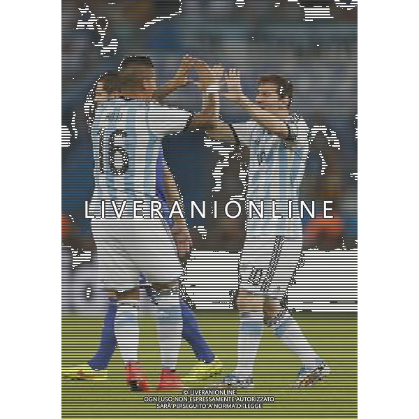 (140615) -- RIO DE JANEIRO, June 15, 2014 () -- Argentina\'s Lionel Messi (R) celebrates with Marcos Rojo during a Group F match between Argentina and Bosnia and Herzegovina of 2014 FIFA World Cup at the Estadio de Maracana Stadium in Rio de Janeiro, Brazil, June 15, 2014. (/Wang Lili) ©photoshot/Agenzia Aldo Liverani sas - ITALY ONLY - Argentina - Bosnia Erzegovina partita del Gruppo F Coppa del Mondo 2014 FIFA World Cup allo Stadio Maracana\' Stadium di Rio de Janeiro, in Brasile, 15 giugno 2014