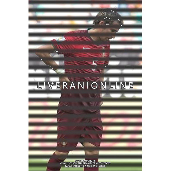 firo : 16.06.2014 Fu§ball, Fussball, WM 2014 Brasilien, Weltmeisterschaft 2014 Brasilien, Football World Championships Brazil 2014, 2014 FIFA WORLD CUP BRAZIL,Brasil,Bresil, Deutschland , Germany , GER - Portugal . EnttŠuscht am Boden FABIO COENTRAO $worldrights Es gelten unsere AGB, einsehbar auf www.firosportphoto.de $ONLY FOR USE IN GERMANY !!! Photo : mexsport copyright by firo sportphoto: Coesfelder Str.207 48249 DŸlmen www.firosportphoto.de / GES Sportphoto/ mail@firosportphoto.de (V o l k s b a n k B o c h u m - W i t t e n ) BLZ.: 430 601 29 Kt. Nr.: 341 117 100 Tel:Ê 02594 - 9916004 Fax:Ê02594 - 9916005 ag aldo liverani sas only italy