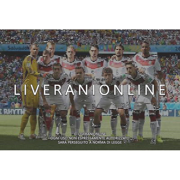 firo : 16.06.2014 Fu§ball, Fussball, WM 2014 Brasilien, Weltmeisterschaft 2014 Brasilien, Football World Championships Brazil 2014, 2014 FIFA WORLD CUP BRAZIL,Brasil,Bresil, GER, Deutschland - POR, Portugal Team, Mannschaft, Teamfoto, Mannschaftsfoto Deutschland $worldrights Es gelten unsere AGB, einsehbar auf www.firosportphoto.de copyright by firo sportphoto: Coesfelder Str.207 48249 DŸlmen www.firosportphoto.de / GES Sportphoto/ mail@firosportphoto.de (V o l k s b a n k B o c h u m - W i t t e n ) BLZ.: 430 601 29 Kt. Nr.: 341 117 100 Tel:Ê 02594 - 9916004 Fax:Ê02594 - 9916005 ag aldo liverani sas only italy