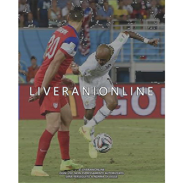 (140616) -- NATAL, June 16, 2014 () -- Ghana\'s Andre Ayew (R) controls the ball during a Group G match between Ghana and U.S. of 2014 FIFA World Cup at the Estadio das Dunas Stadium in Natal, Brazil, June 16, 2014. (/Lui Siu Wai)(pcy) AG ALDO LIVERANI SAS ONLY ITALY