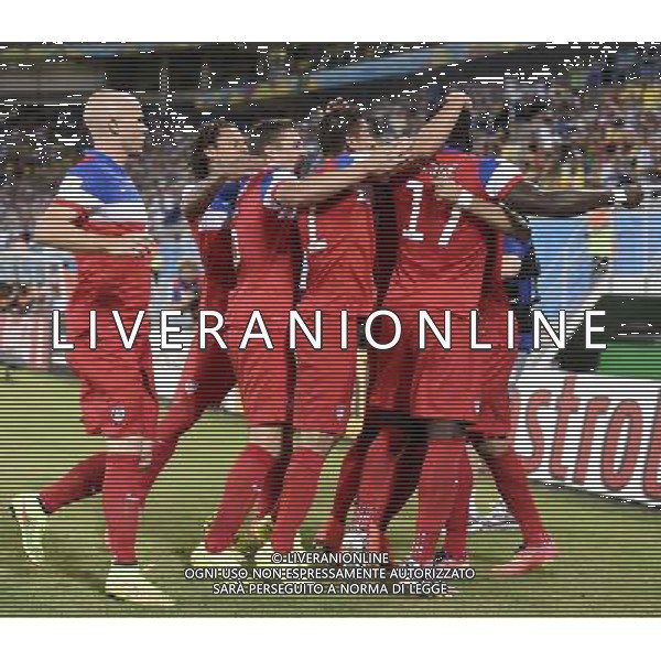 (140616) -- NATAL, June 16, 2014 () -- Players of U.S. celebrate for Clint Dempsey\'s goal during a Group G match between Ghana and U.S. of 2014 FIFA World Cup at the Estadio das Dunas Stadium in Natal, Brazil, June 16, 2014. (/Lui Siu Wai)(pcy) AG ALDO LIVERANI SAS ONLY ITALY