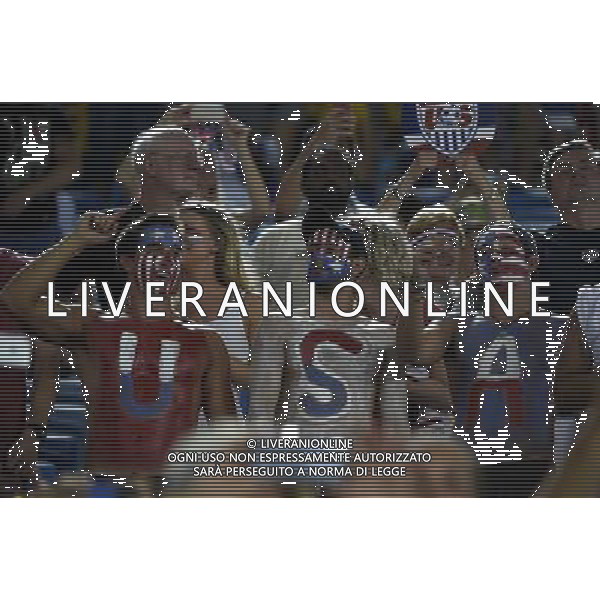 (140616) -- NATAL, June 16, 2014 () -- Fans of U.S. are seen before a Group G match between Ghana and U.S. of 2014 FIFA World Cup at the Estadio das Dunas Stadium in Natal, Brazil, June 16, 2014. (/Lui Siu Wai)(pcy) AG ALDO LIVERANI SAS ONLY ITALY