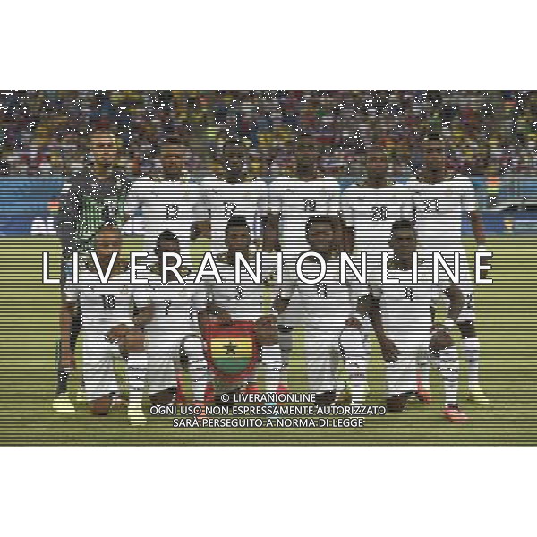 (140616) -- NATAL, June 16, 2014 () -- Ghana\'s national team players pose for a group photo before a Group G match between Ghana and U.S. of 2014 FIFA World Cup at the Estadio das Dunas Stadium in Natal, Brazil, June 16, 2014. (/Lui Siu Wai)(pcy) AG ALDO LIVERANI SAS ONLY ITALY